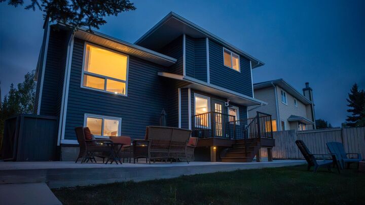 Property Photo: 118 Sandpiper Way NW AB T3K 3P5