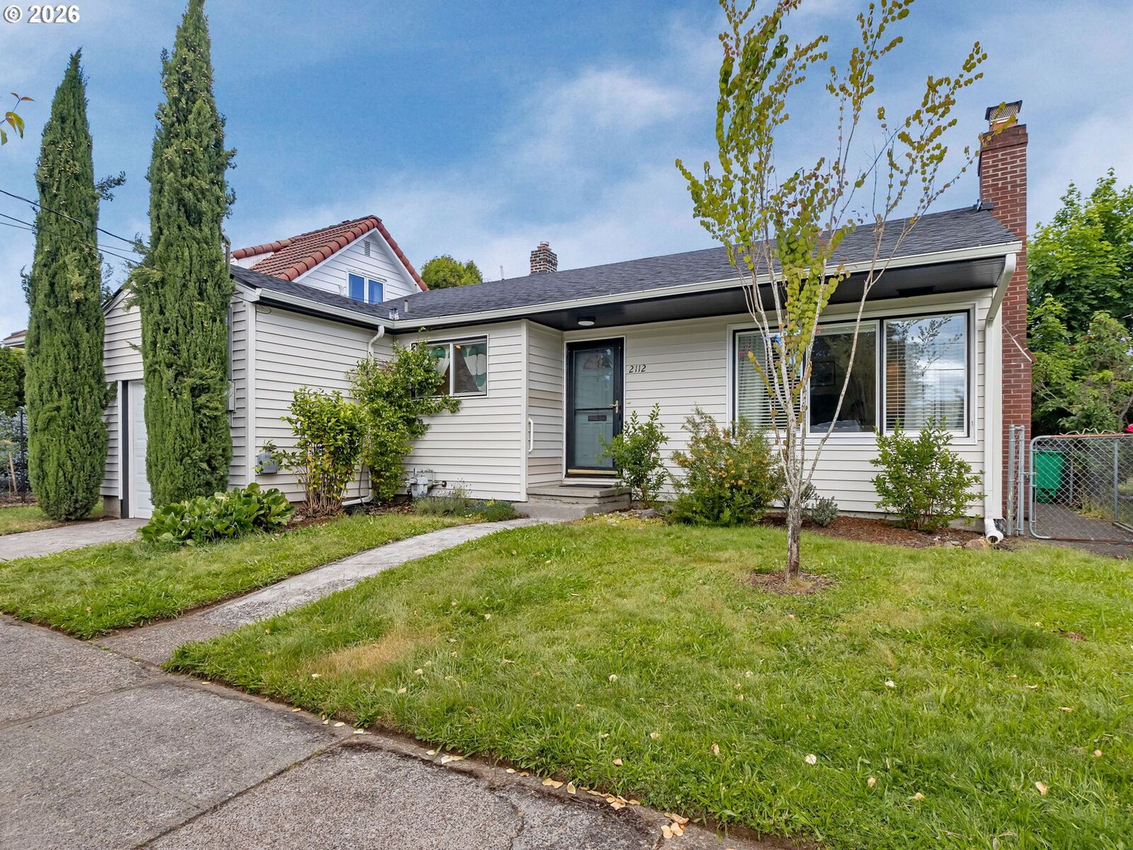 Property Photo:  2112 NE 81st Ave  OR 97213 