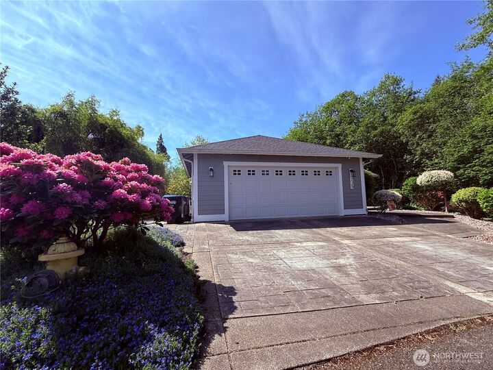 Property Photo: 225 Vine Lane N WA 98541