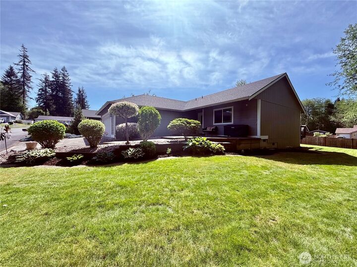 Property Photo: 225 Vine Lane WA 98541