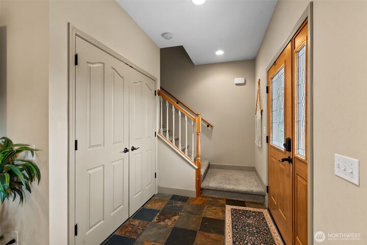 Property Photo:  104  35th Street NW  WA 98802 