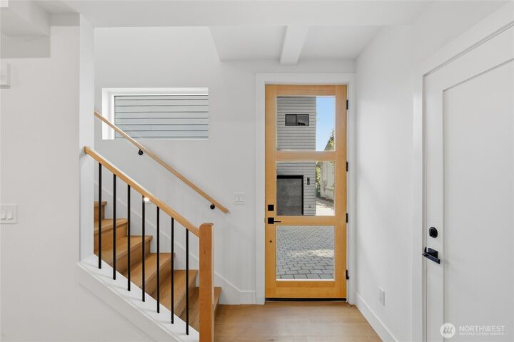 Property Photo: 11731 Durland Avenue NE WA 98125