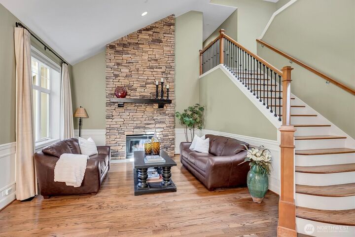 Property Photo:  14423 SE 89th Place  WA 98059 