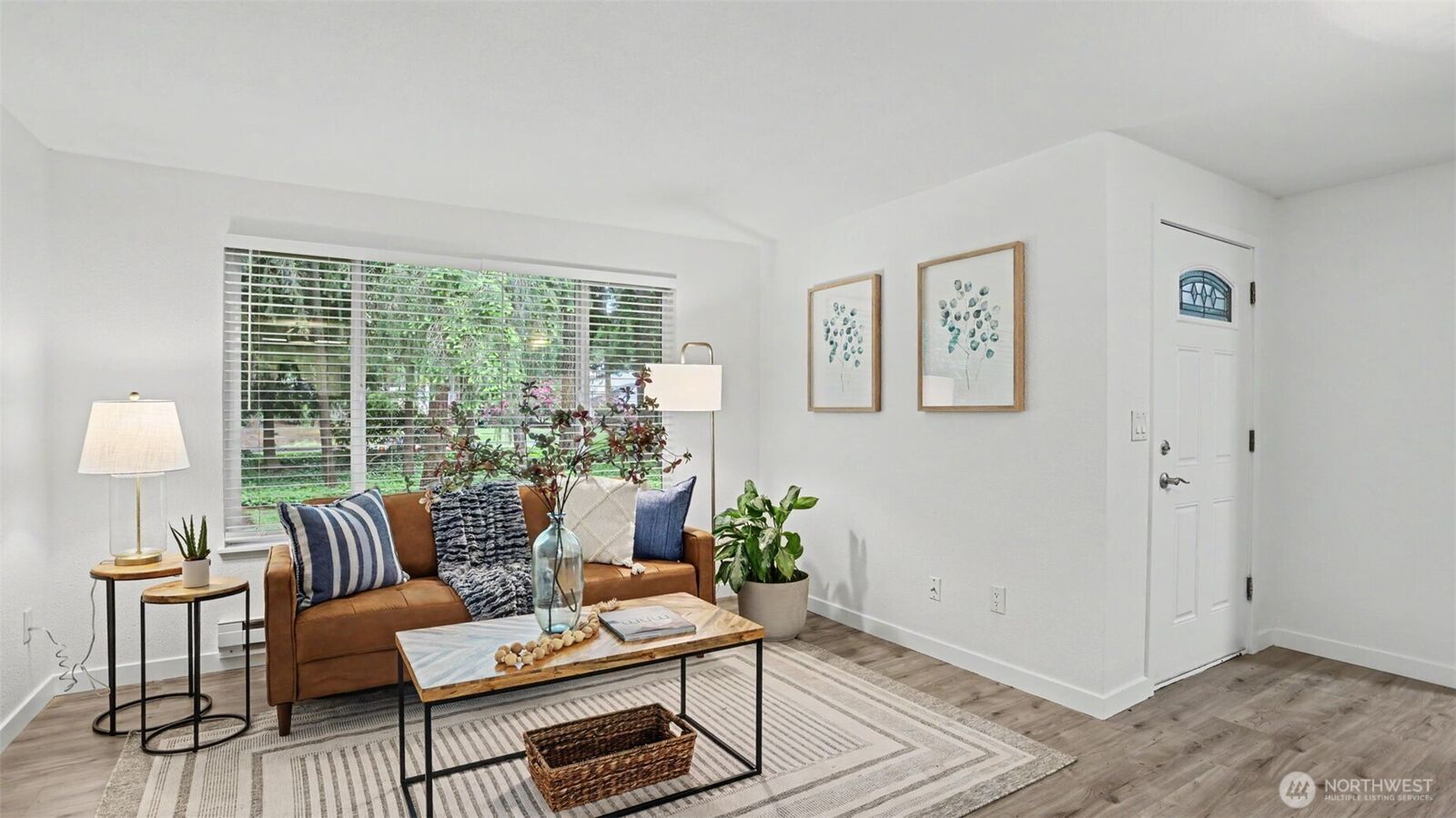 Property Photo: 513 S 321st Street 5B WA 98003