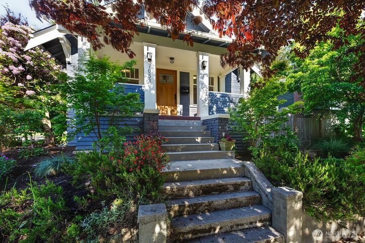 Property Photo:  7056  26th Avenue NW  WA 98117 