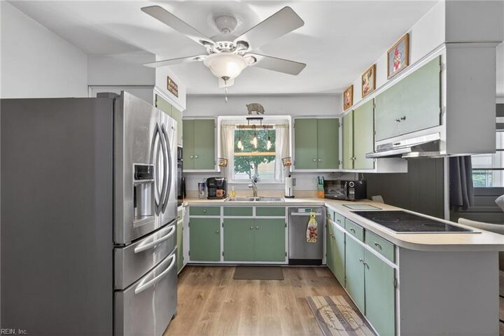 Property Photo:  537 Hillwell Rd  VA 23322 