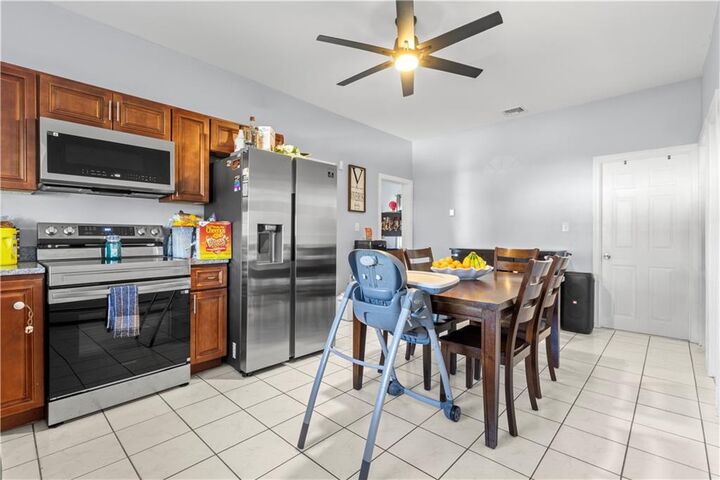 Property Photo:  136 Windmill Street  RI 02860 