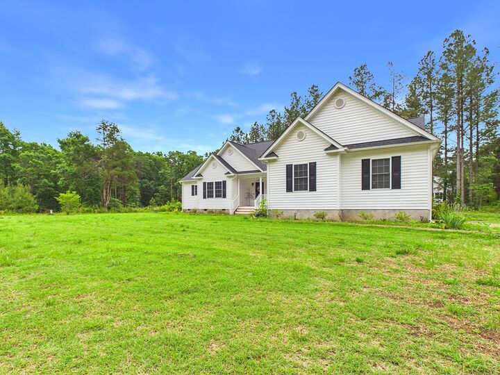Property Photo: 2845 Cumberland Road VA 23901