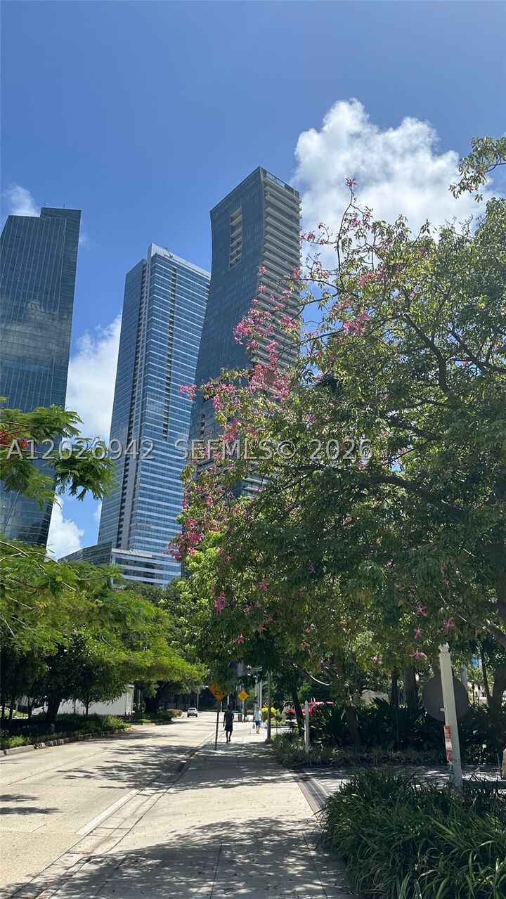 Property Photo:  1451 Brickell Ave 3804  FL 33131 