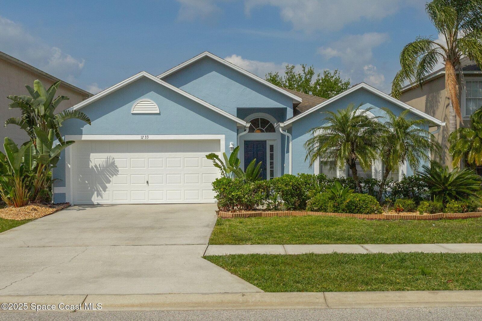 Property Photo:  1733 La Maderia Drive SW  FL 32908 