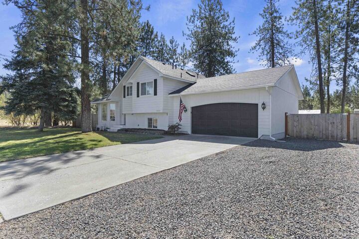 Property Photo:  6811 W Johannsen Ave  WA 99026 