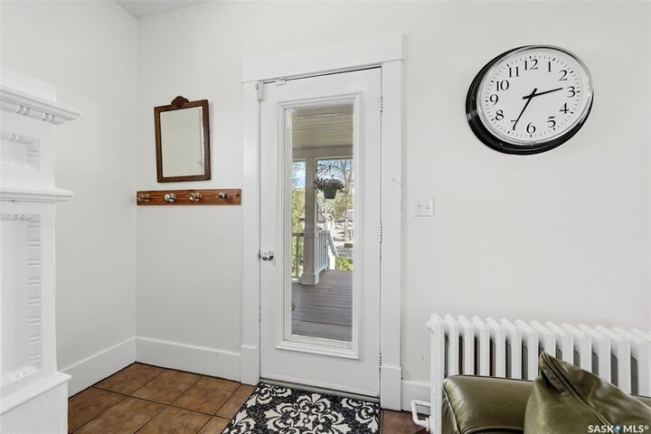 Property Photo: 2022 Retallack Street SK S4T 2K2