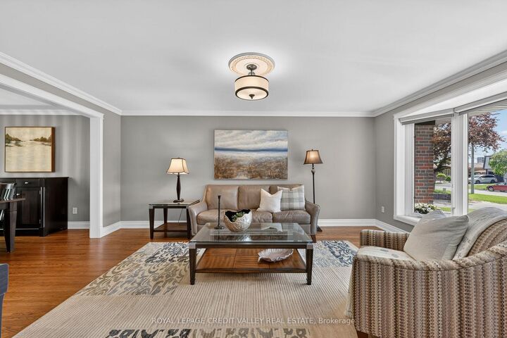 Property Photo: 52 Terra Cotta Crescent ON L6W 1C1