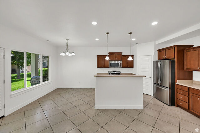 Property Photo: 8947 S Heights Dr E UT 84094