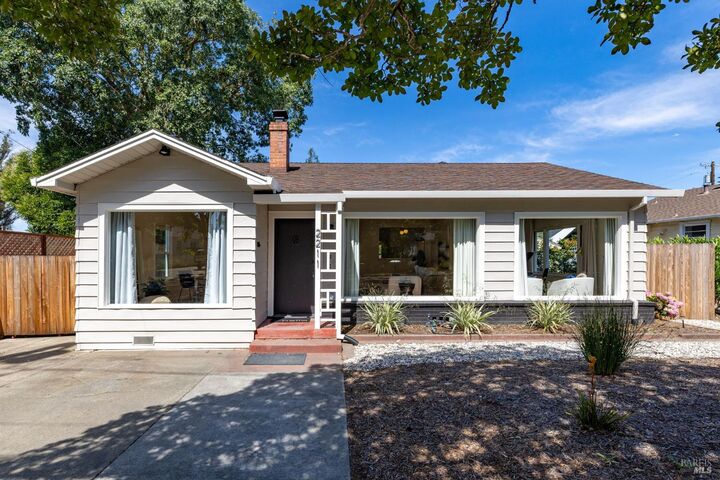 Property Photo:  2211 Humboldt Street  CA 95404 