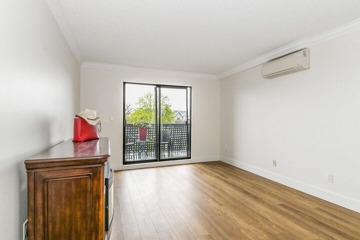Property Photo: 17661 58A Avenue 203 BC V3S 1N4