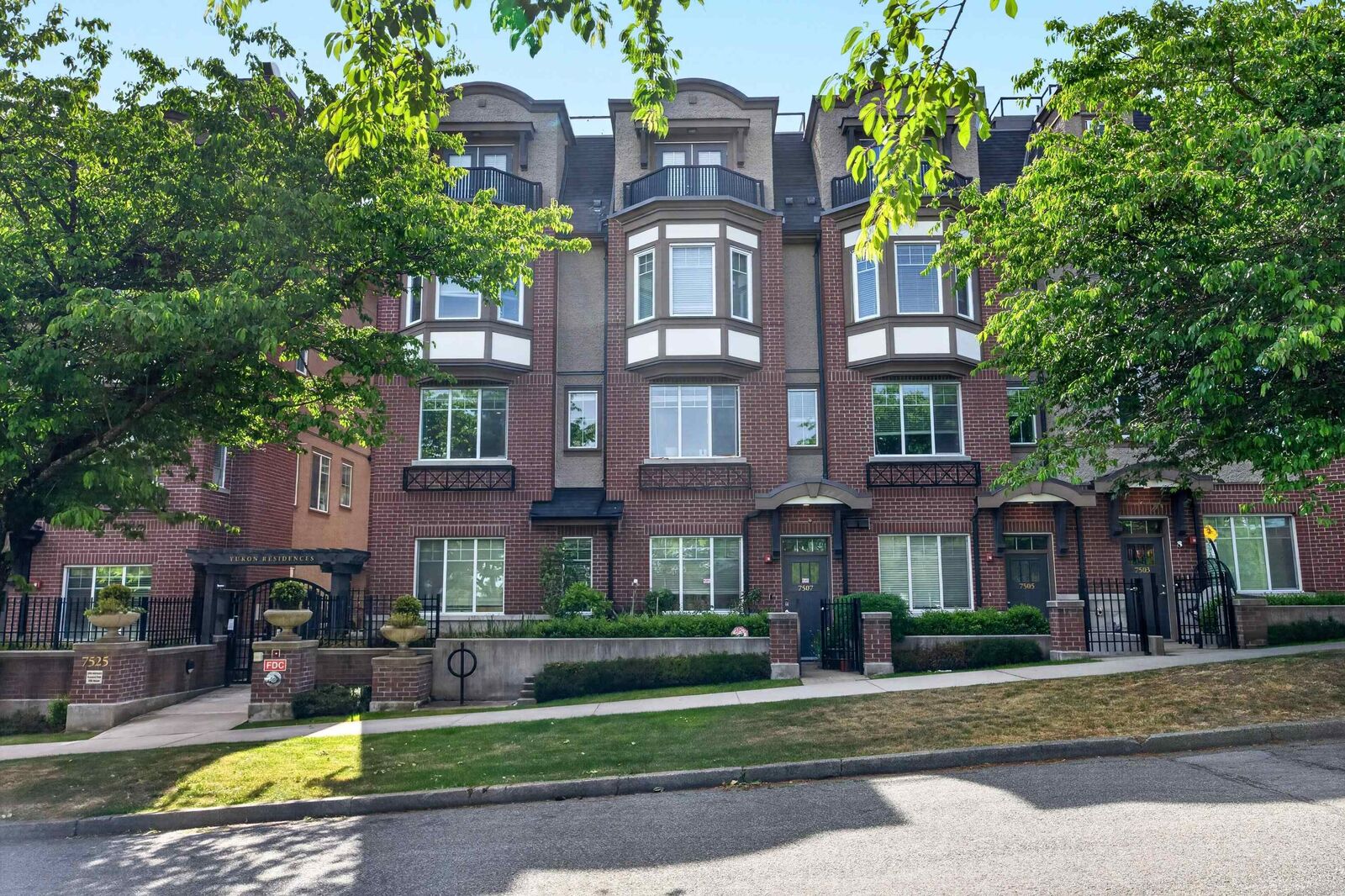 Property Photo:  7523 Yukon Street  BC V5X 2Y4 