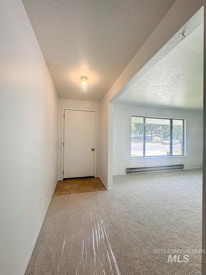 Property Photo: 106 NE 16th ID 83619