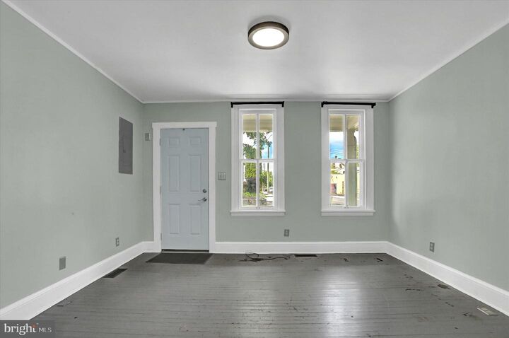 Property Photo:  256 E Louther Street  PA 17013 