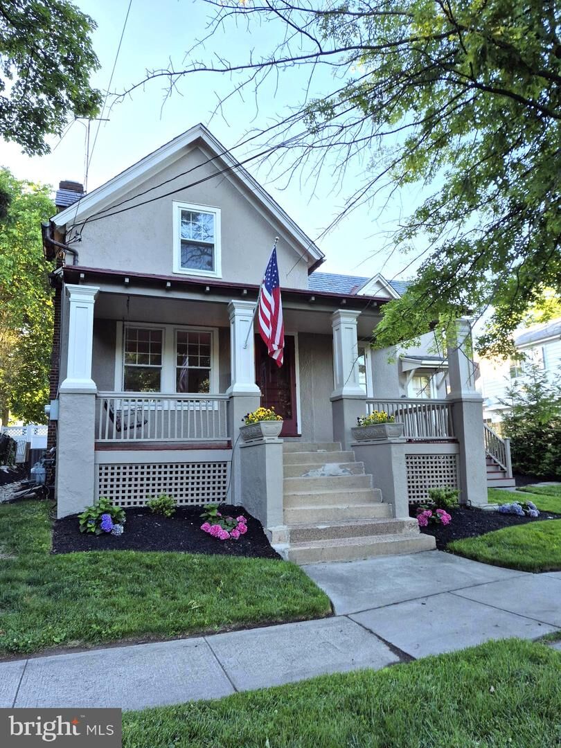 Property Photo:  7 Sergeant Street  NJ 08540 
