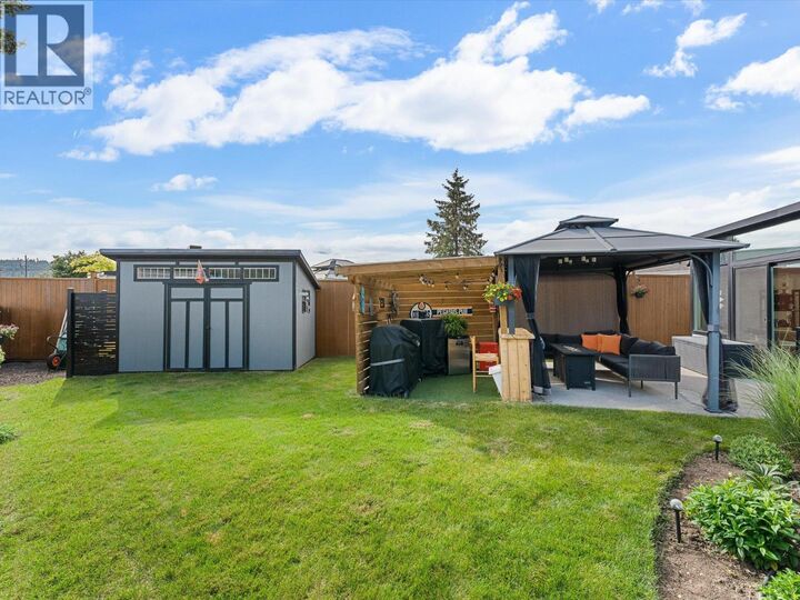 Property Photo:  415 Commonwealth Road 410  BC V4V 1P4 