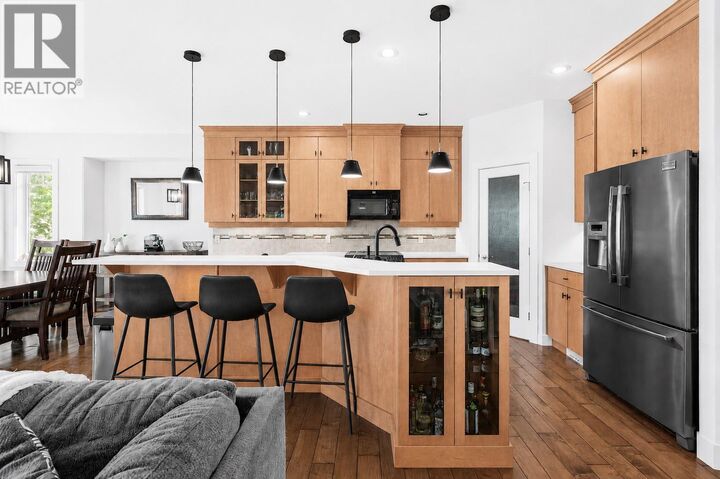 Property Photo:  1601 Tower Ranch Boulevard  BC V1P 1P9 