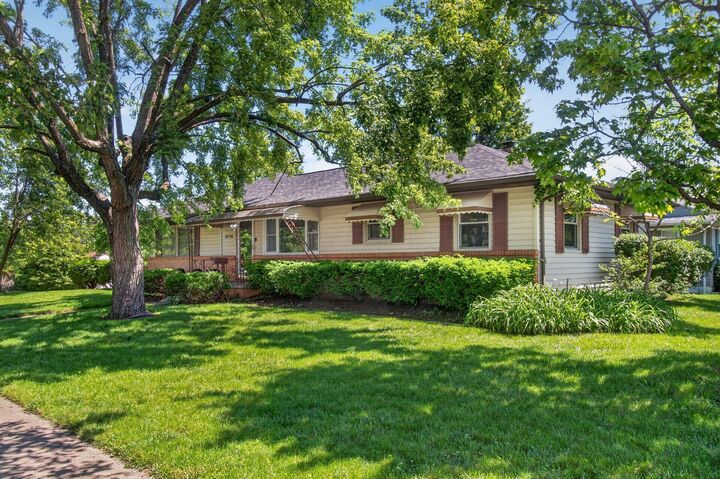 Property Photo: 3776 Security N Drive OH 43123