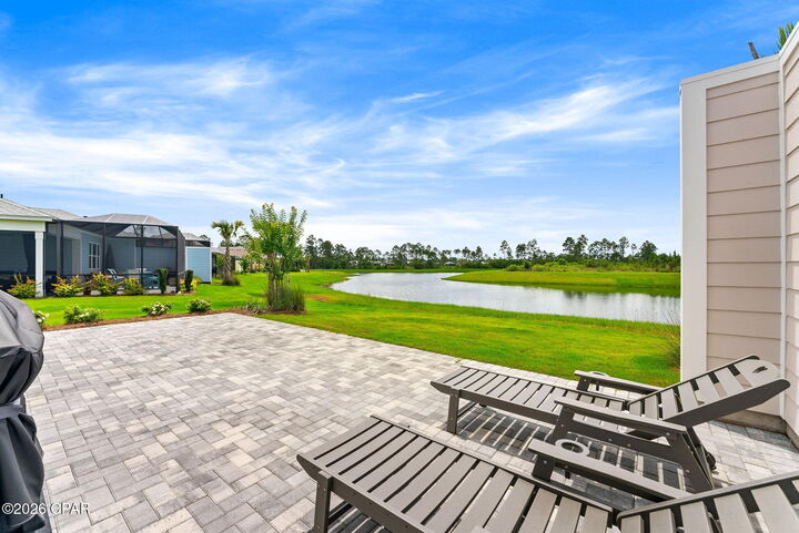 Property Photo:  8917 Parrot Place  FL 32413 