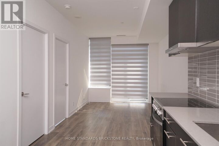 Property Photo: 365 Church Street Ph6 ON M5B 1Z9