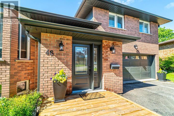 Property Photo:  46 Madill Crescent  ON K9V 5X2 