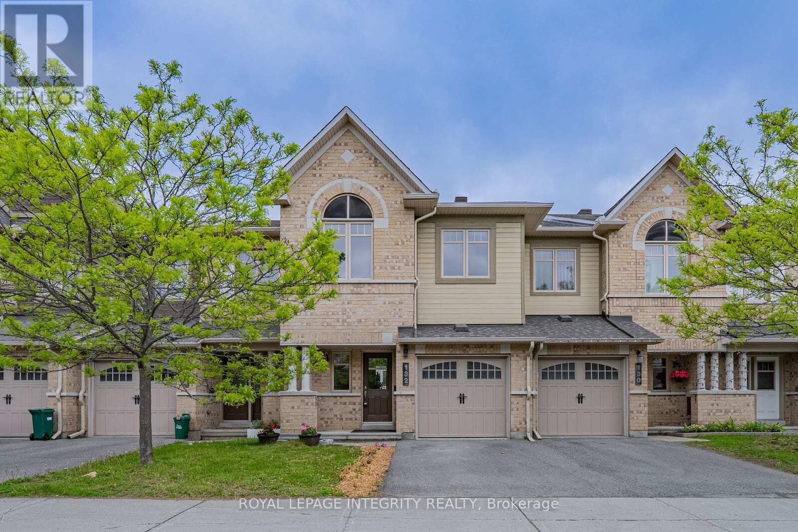 Property Photo: 132 Mancini Way East ON K2J 3V1