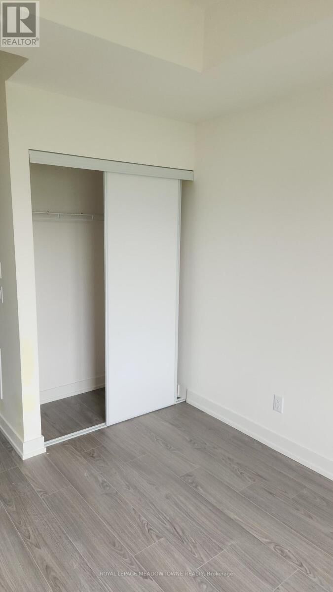 Property Photo:  16 Melbourne Avenue 204A  ON L2P 3J8 
