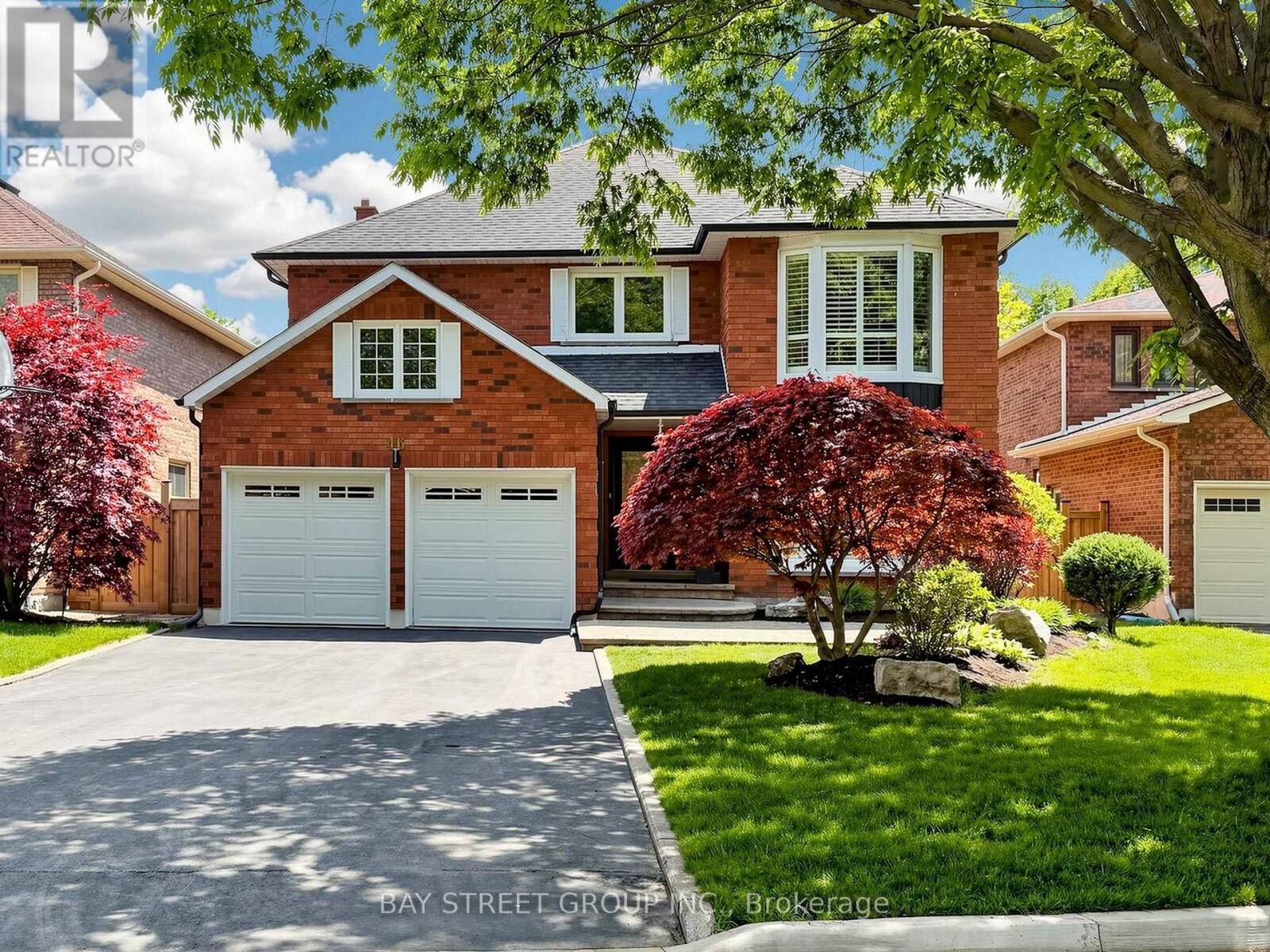 Property Photo: 46 Valleyview Road ON L3T 6Y9