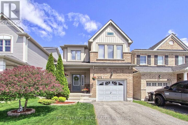 Property Photo: 371 Langford Boulevard ON L3Z 0P7