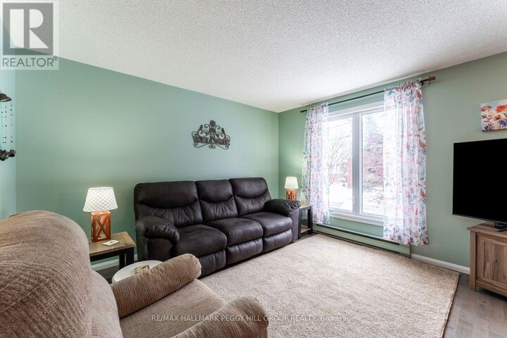 Property Photo:  112 Borland Street East  ON L3V 2B7 