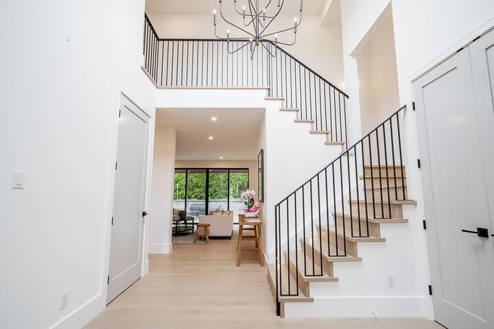Property Photo:  2318 Chantrell Park Drive  BC V4A 9W8 