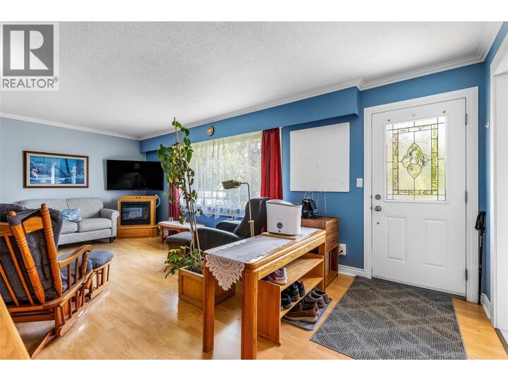 Property Photo: 1924 Ash Street BC V0B 1G5