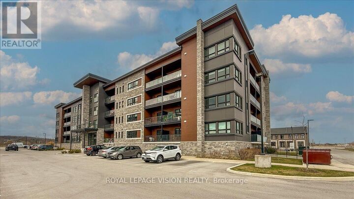 Property Photo: 120 Summersides Boulevard 207 ON L0S 1E1