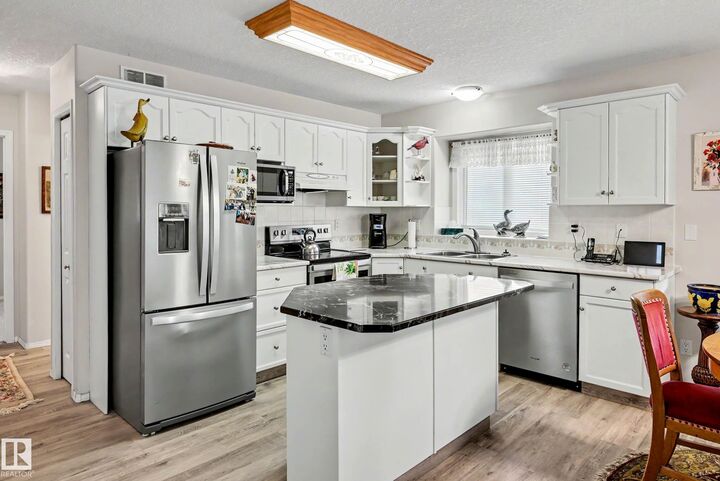 7000 Northview Drive 206 — photo 1