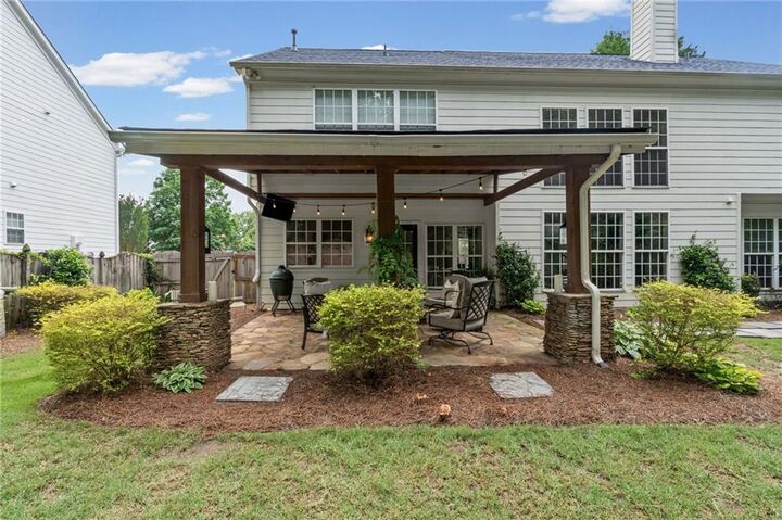 Property Photo:  735 Mountclaire Drive  GA 30041 