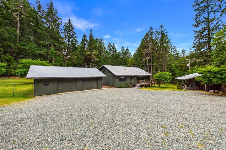 Property Photo: 91 Deer Lane CA 95573