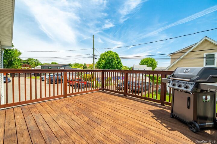 Property Photo:  58 Samsondale Avenue A  NY 10993 