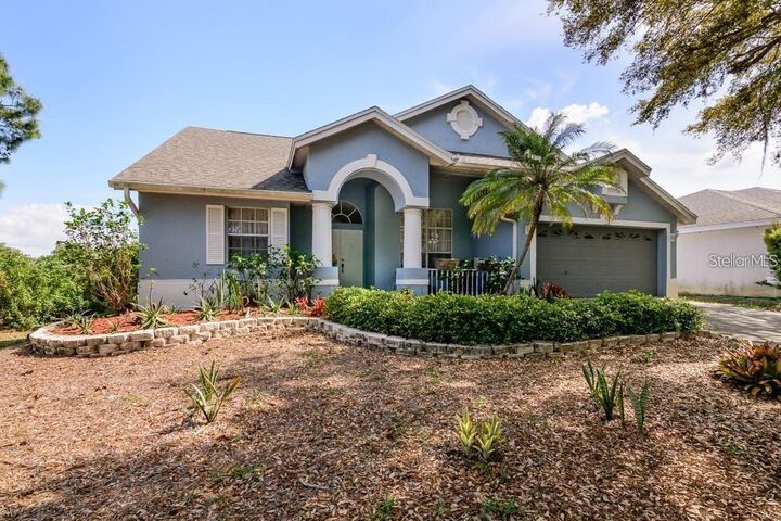 Property Photo: 901 Westwinds Boulevard FL 34689