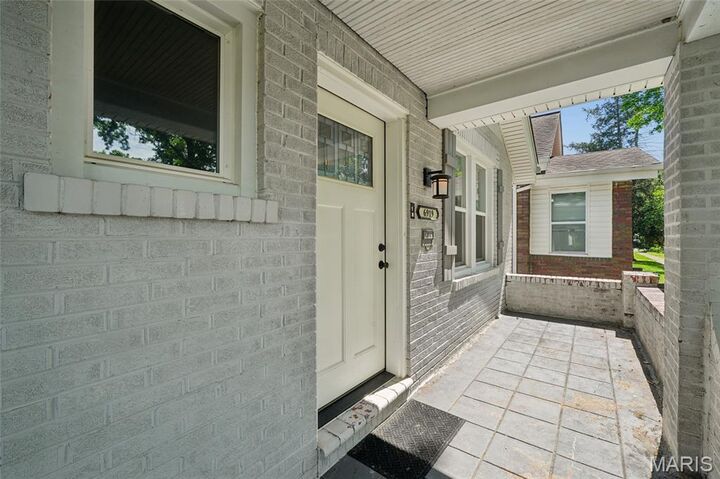 Property Photo:  6919 Corbitt Avenue  MO 63130 