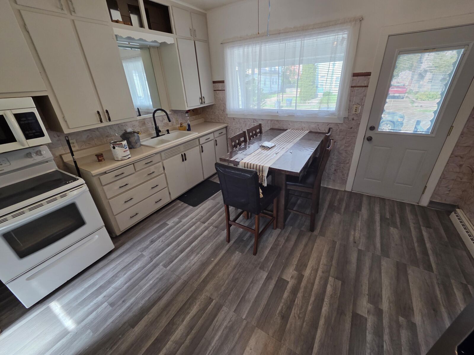 Property Photo:  1333 Clara Ave  WI 53081 