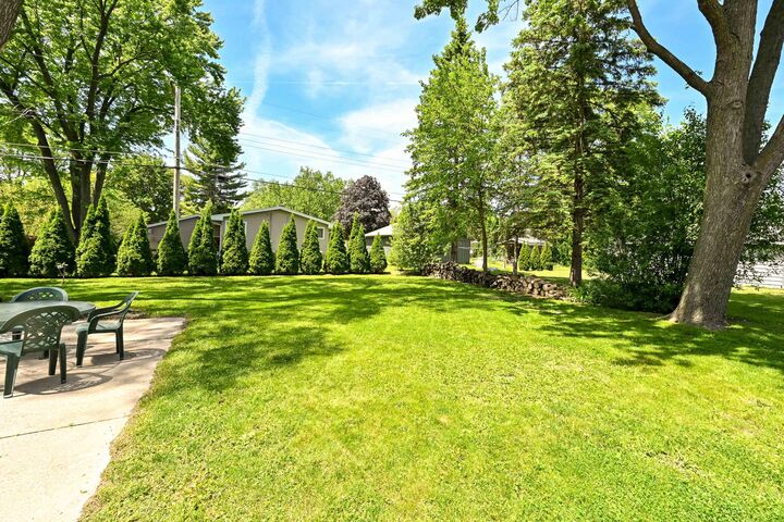 Property Photo:  1551 S 168th St  WI 53151 