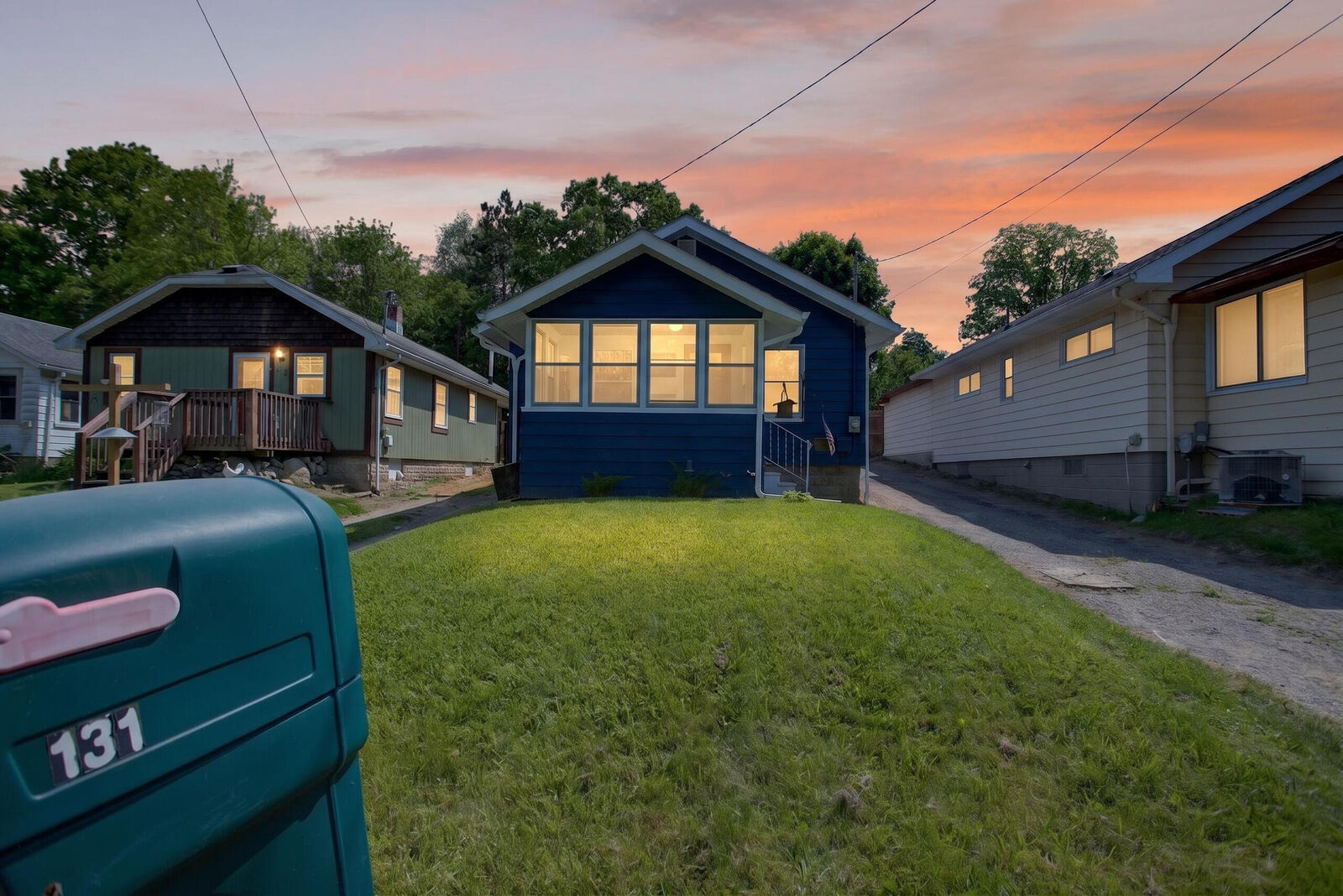 Property Photo: 131 Park Drive MI 49203