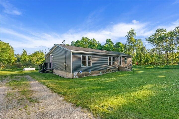Property Photo: 9423 E Baker Road MI 49421