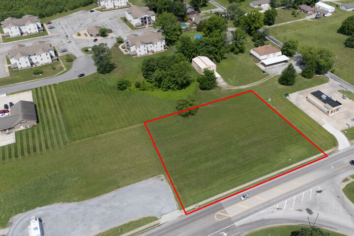 Property Photo:  703 S Greenbriar Road  IL 62918 
