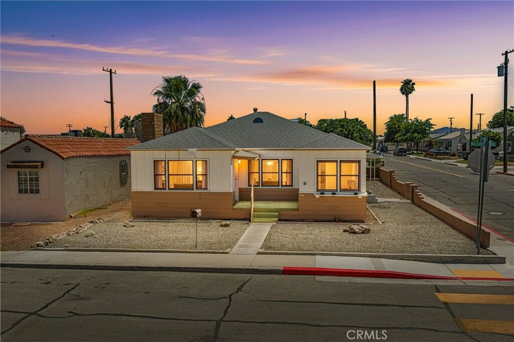 Property Photo:  1719 Wasington Street  CA 92363 